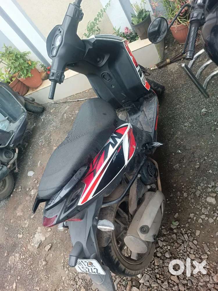 I want sell Aprilia/SR160