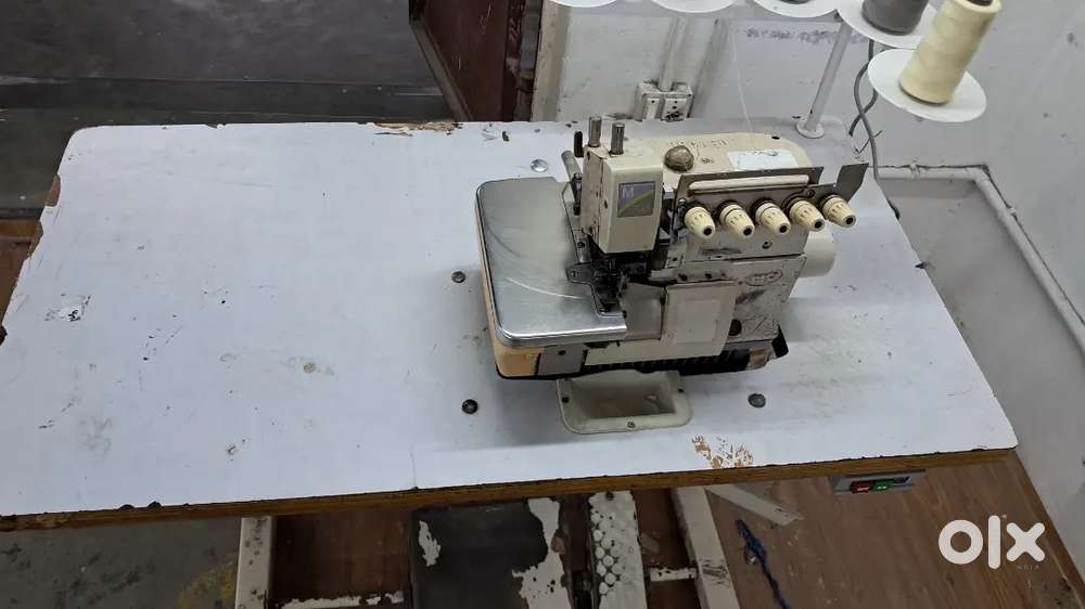 Overlock machine 5 thread peagsus