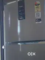 Refrigerator whirlpool - new. 3 and half weeks old. price as purchased