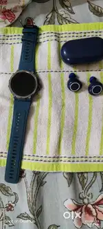 Smart watch and ptron earbuds