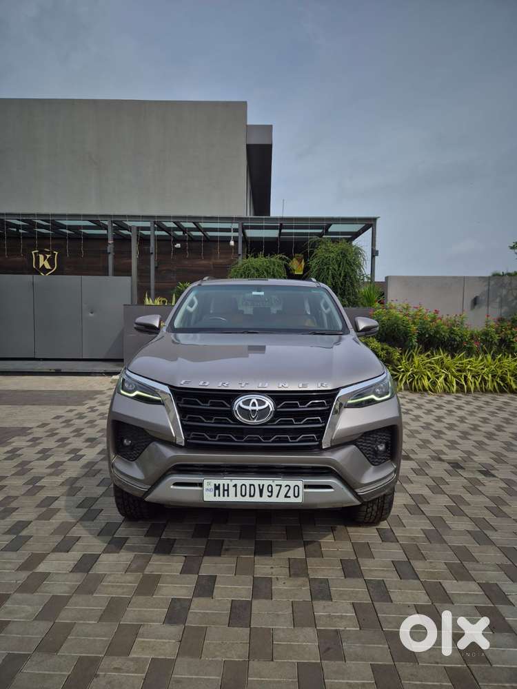 Toyota Fortuner 4X2 AT 2.8 Diesel, 2022, Diesel