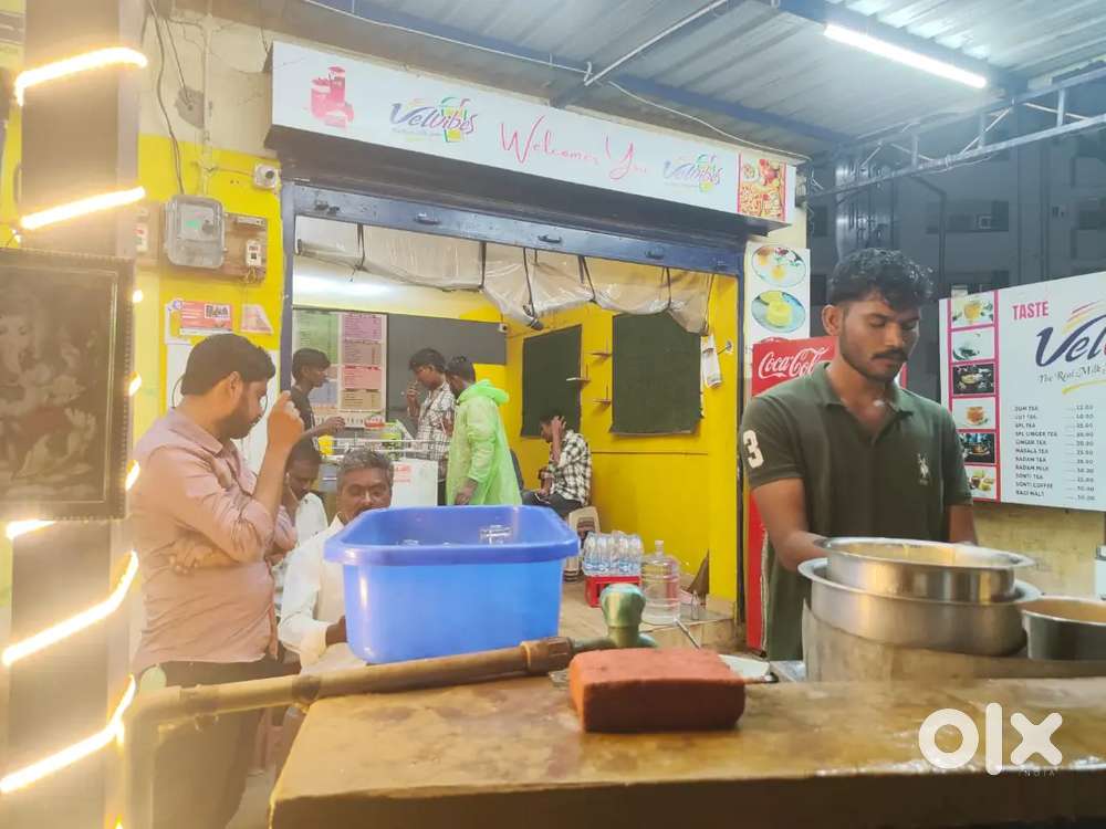 cafe with smoking zone