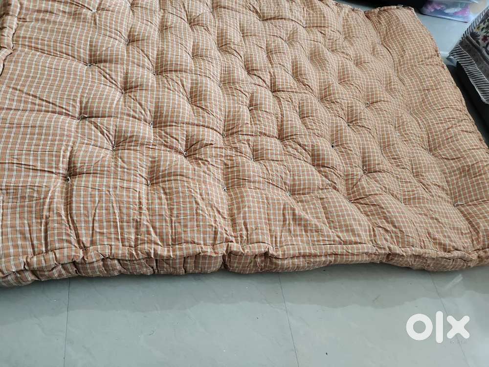 Kids study table, cotton mattress for sale