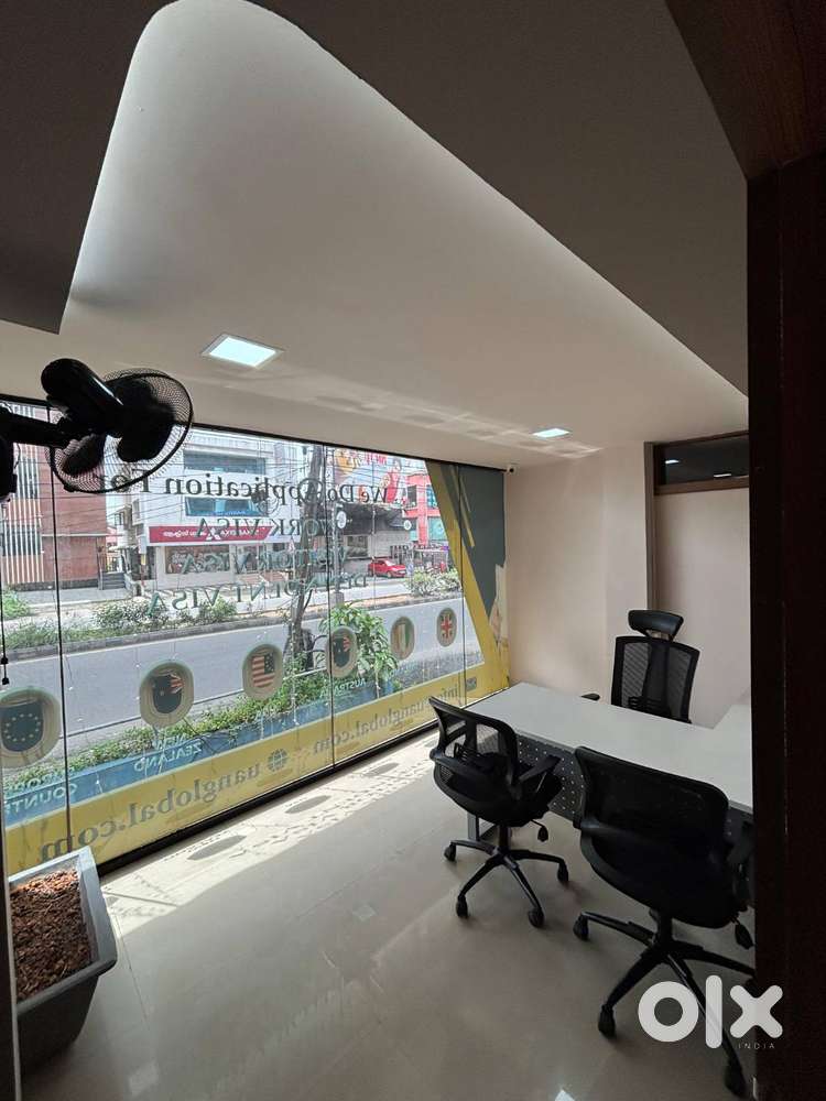 2000 sq.ft Office Space with Parking – Ready to Move