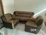 5 seater  brown colour hai