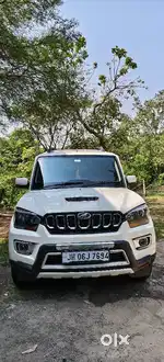 Mahindra Scorpio 2017 Diesel Well Maintained