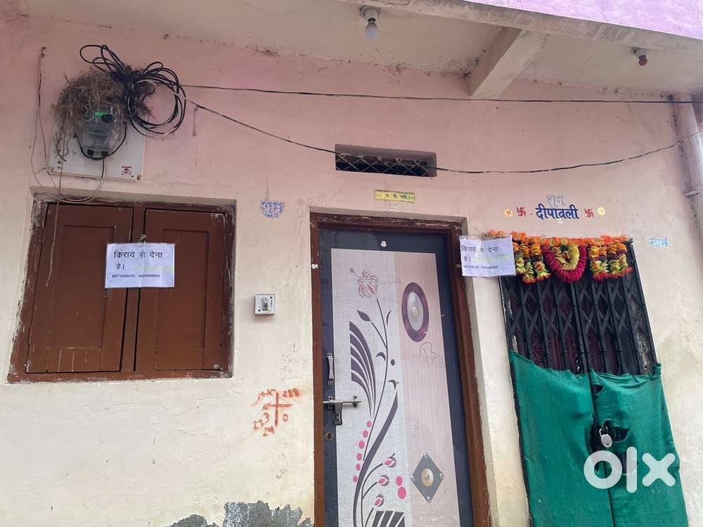 For Rent :- 3 Rooms with attach Kitchen