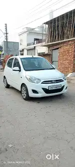 Hyundai i10 Sportz 1.2 KAPPA VTVT, 2012, Petrol