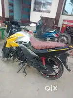 One hand  ka motorcycle hai