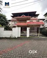 10 Cent 4BHK Villa in Gandhinagar 4100 sqft