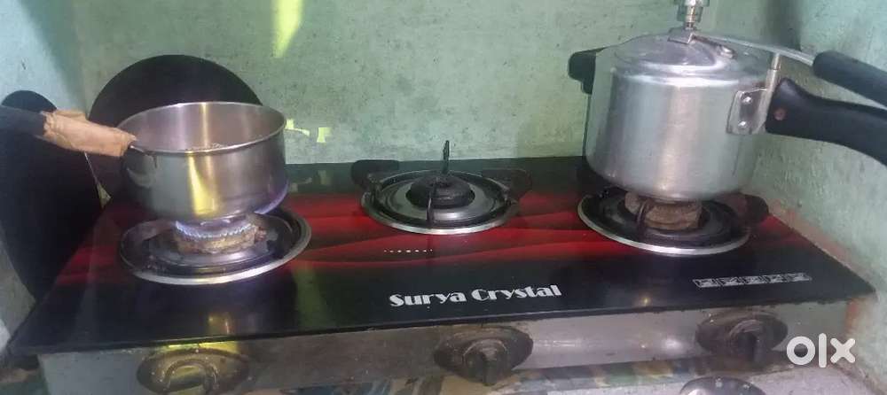 Good condition.Rs..800 ..but ek chuhe m ag zyda arhi safai krwana h ..