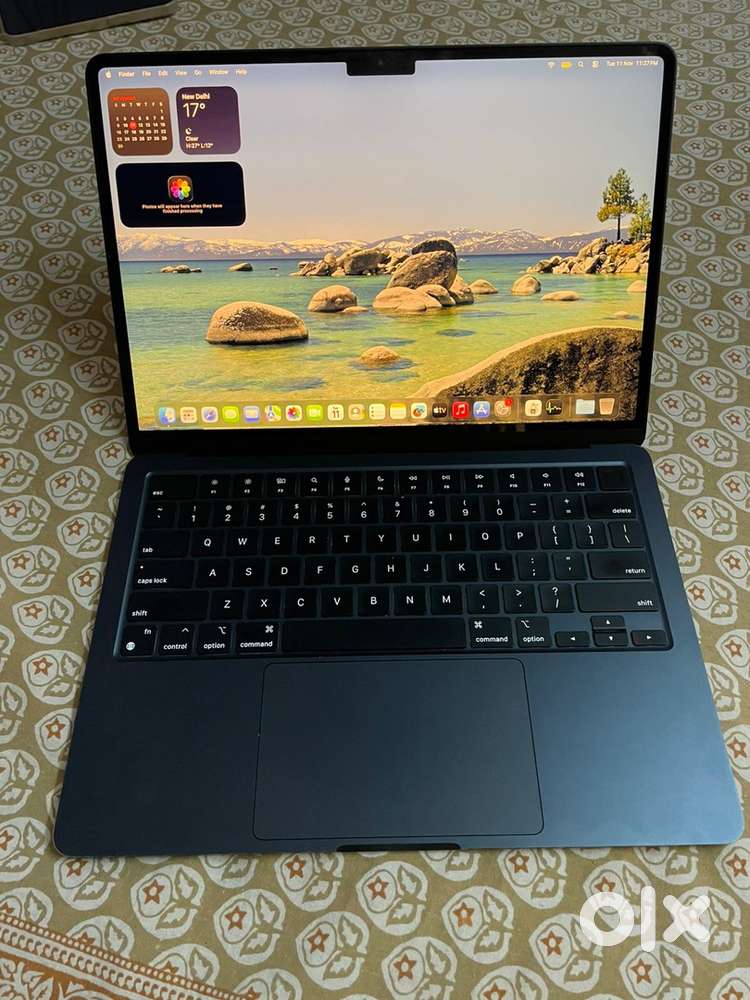 Macbook air m2 with apple care plus