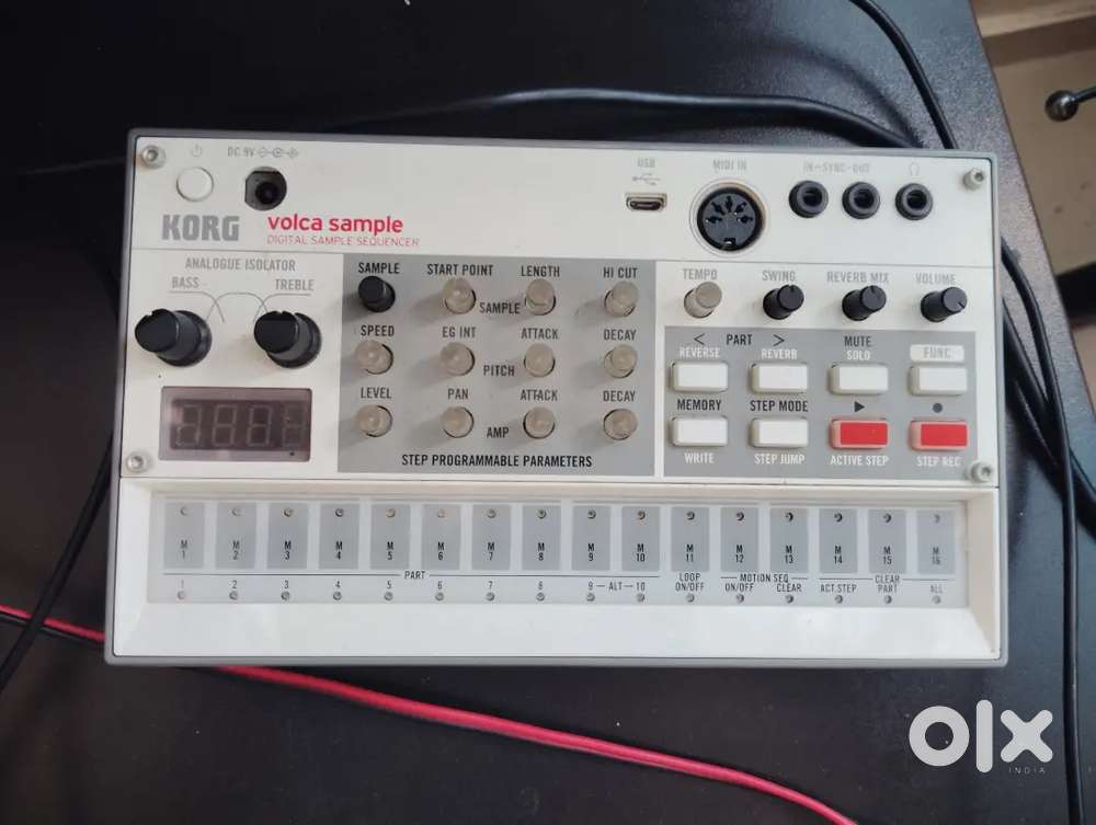 Selling my volca FM and volca sample 2