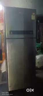 Whirlpool double 3 star refrigerator