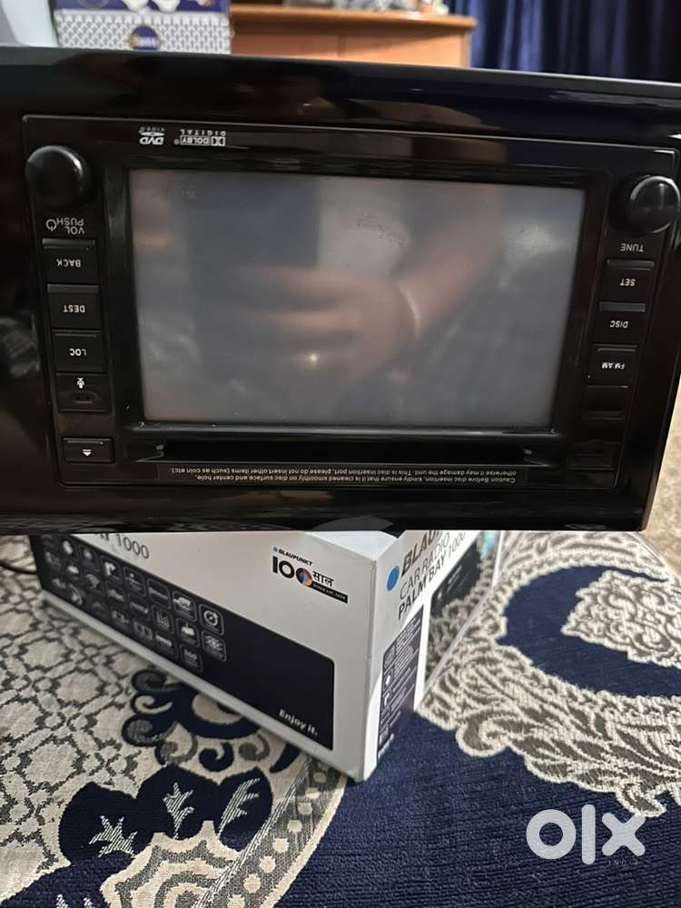 Honda OEM Stereo (Can fit in any car)