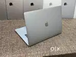 Apple Macbook Pro i7/16/512gb/5.5gb Graphics 15inch Retina Touchbar