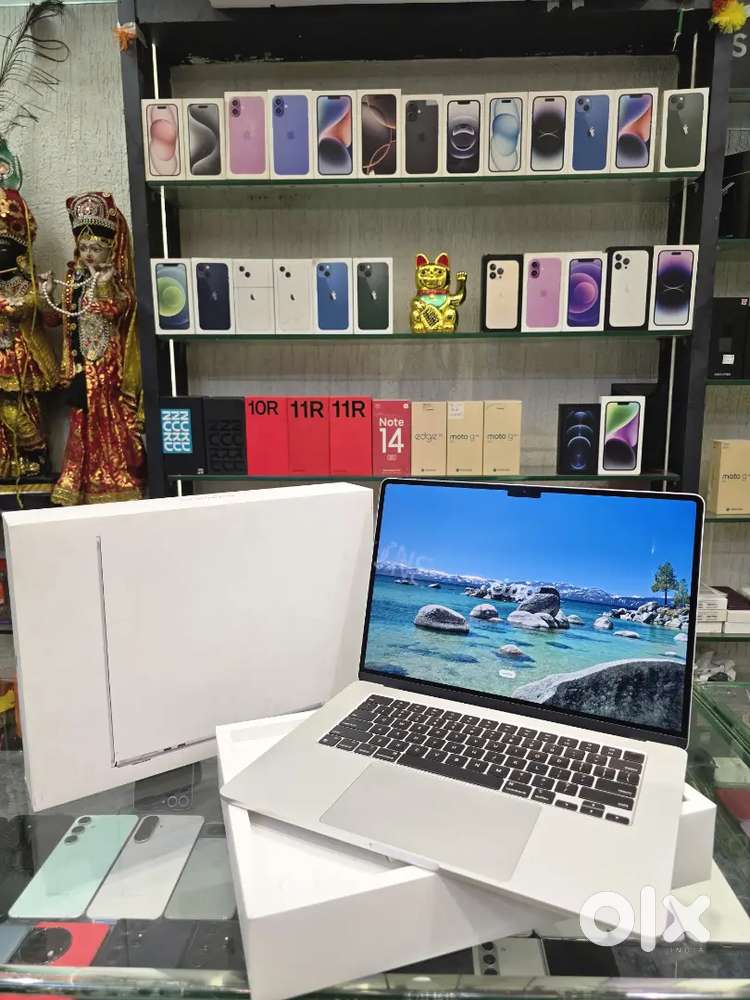 MACKBOOK AIR M3 16GB 512GB 15INCH ONLY BOX OPEN 13 DAYS OLD COMPLETE