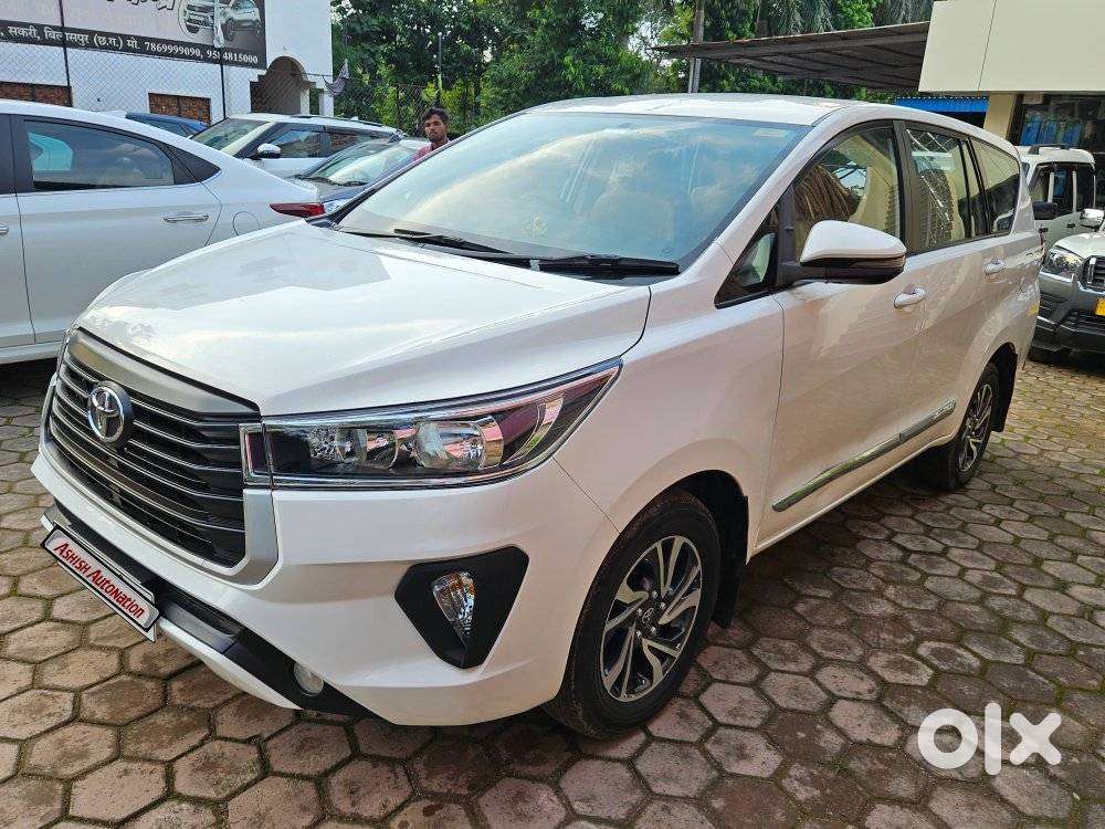 Toyota Innova Crysta [2020-ongoing] 2.4 GX 8 STR, 2021, Diesel