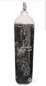 Oxygen cylinder