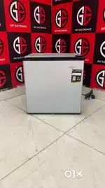 Id.64*Hisense 55ltrs mini fridge with excellent working condition
