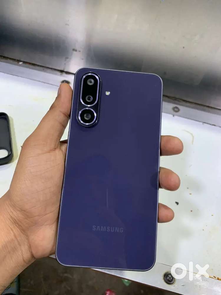 Samsung M 56 5g 6 GB RAM 128 GB INTERNAL MEMORY