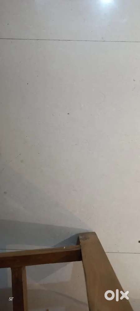 Flat for  Rent in Marcel