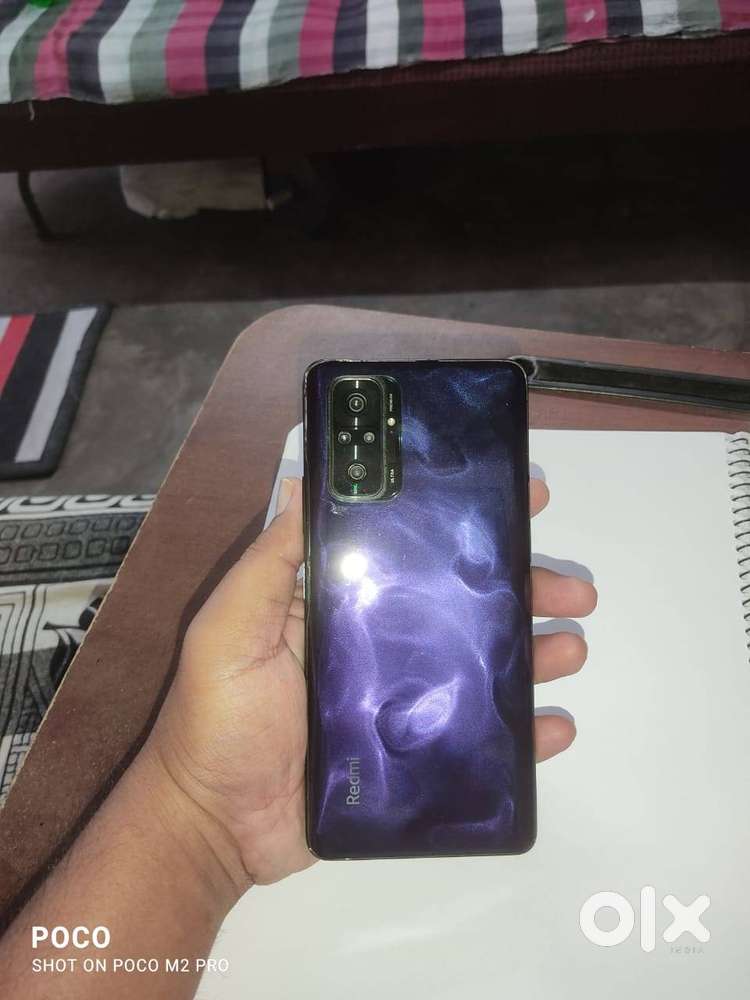 This is Redmi note 10 pro for selling.