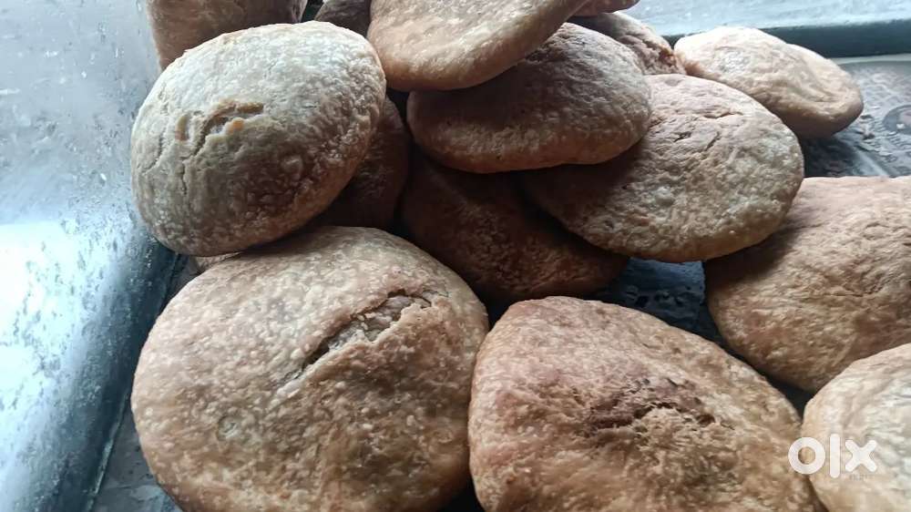 समोसे कचोड़ी