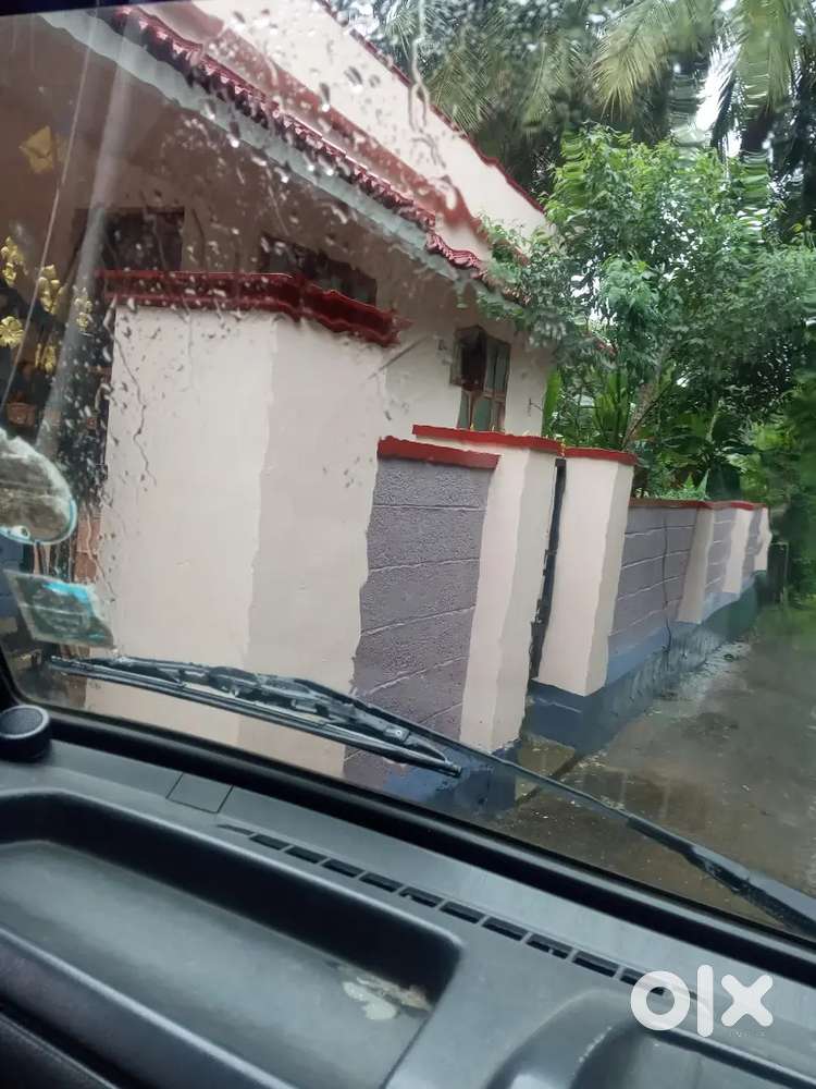 1bhk 3km away ottapalam town