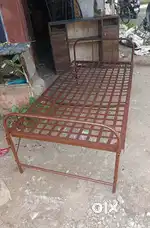 Iron foldable bed