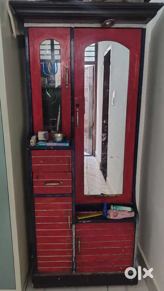 Dressing table