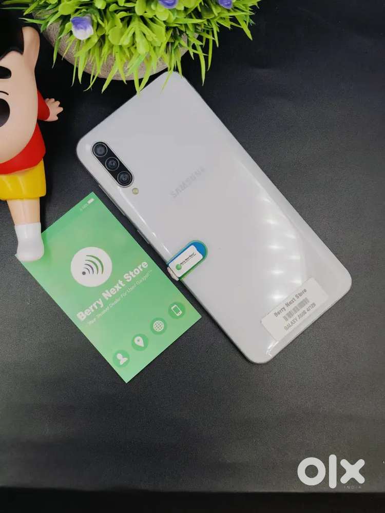 SAMSUNG GALAXY A50S 4/128GB STORAGE - VERY GOOD CONDITION MOBILE.