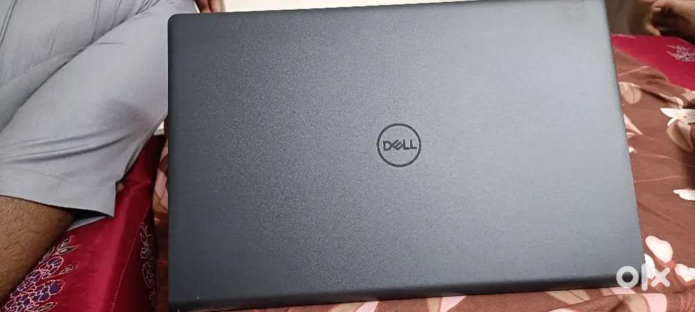 DELL Inspiron 153000
