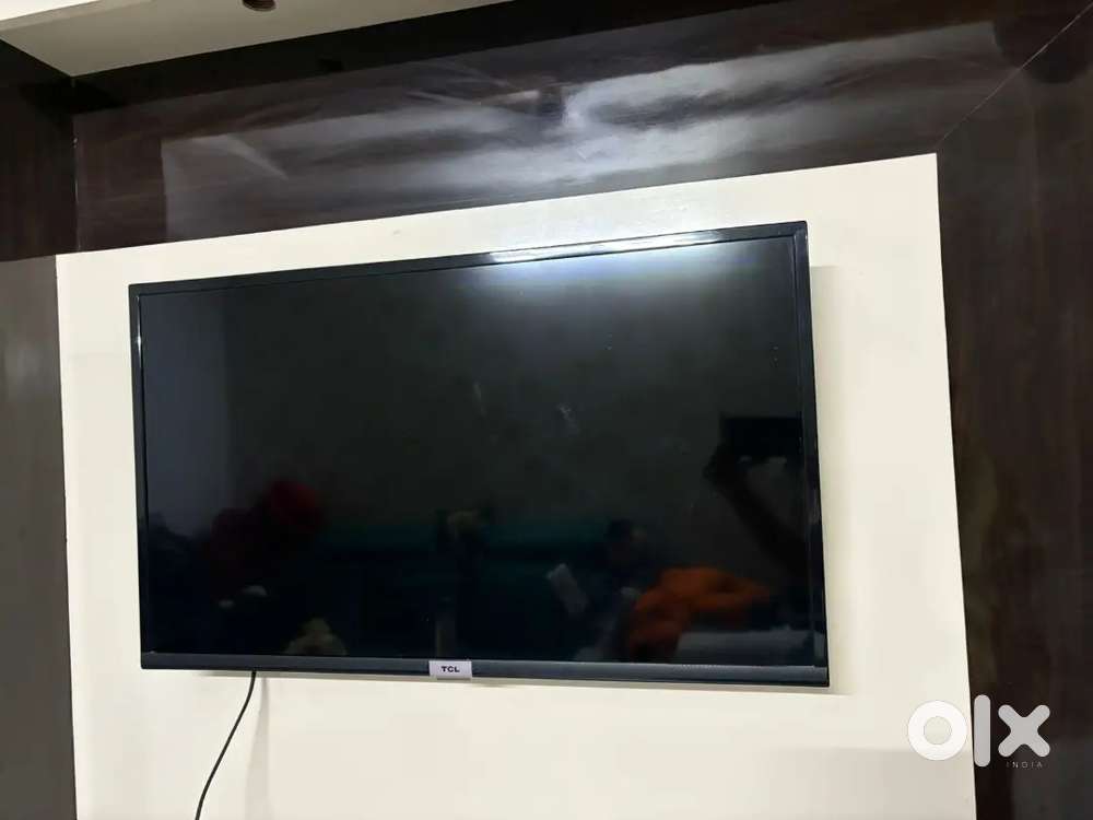 TCL 32 inch Smart LED