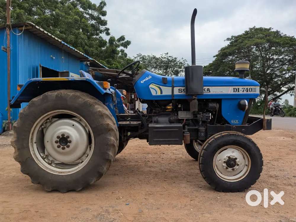 2021 model tractor sonalika 740 DI