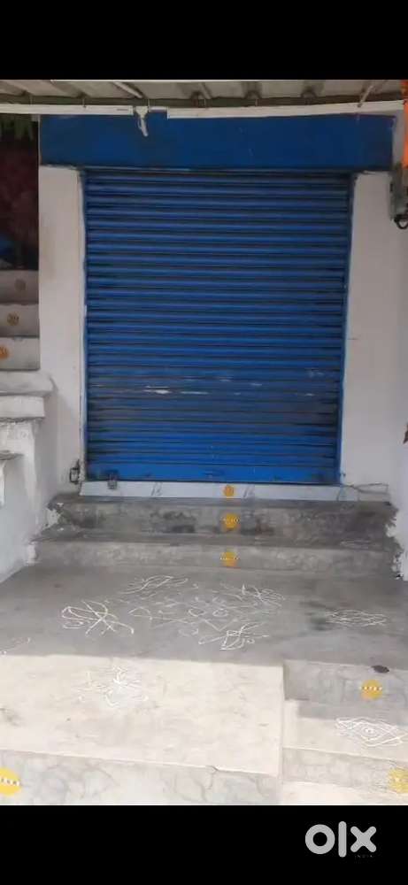 Shop for rent Ambatisatram opposite lens kart