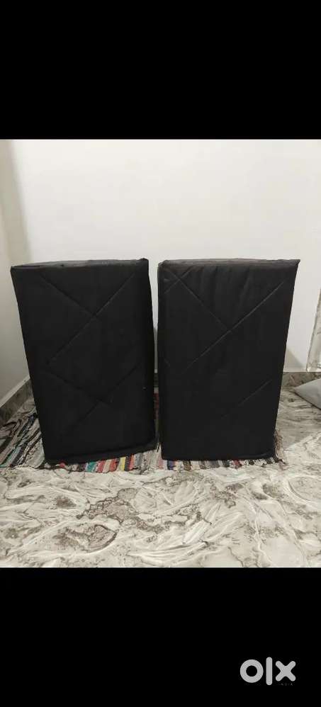 JBL professional SRX series speakers .