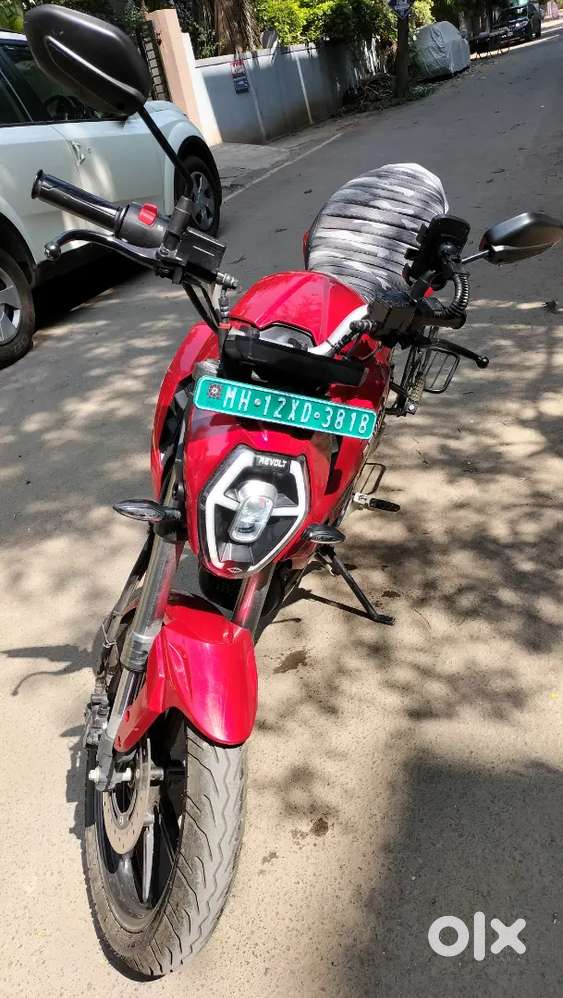 Revolt RV400  Excellent Condition  Selling Due to Moving Abroad