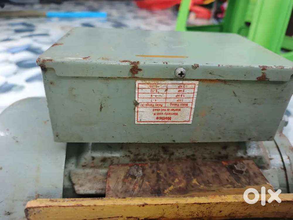 Cement mixer machine and motor