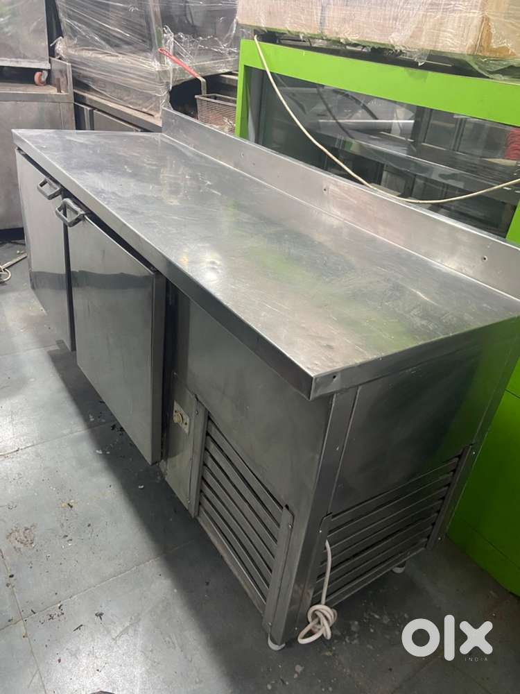 Stainless steel table top refrigerator or fridge 5ft available