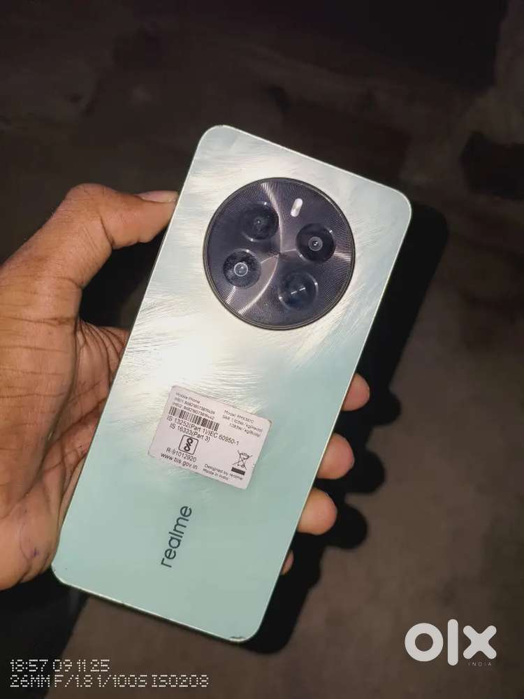 Realme p1 5g 6/128 [exchange available]