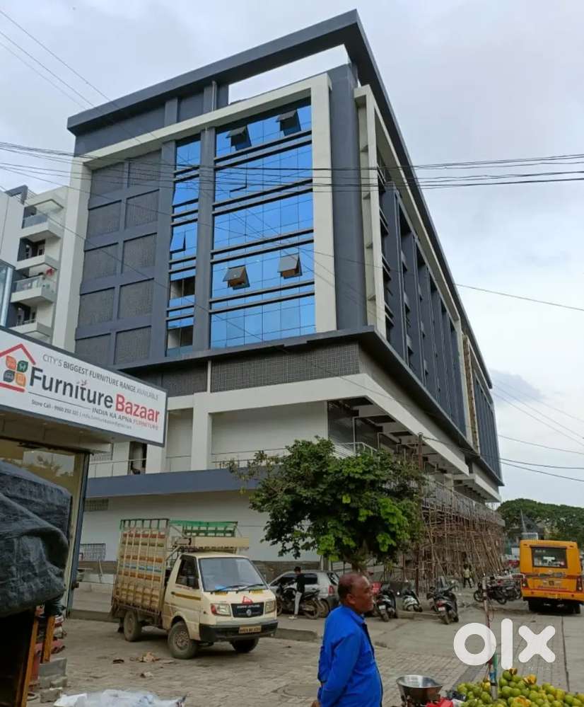 Office on rent near jalna road in commercial towar