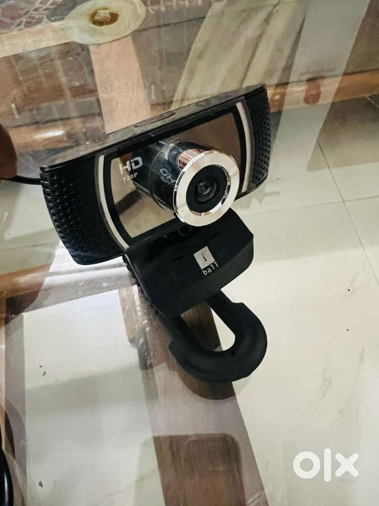 iBall Webcam fir laptop plus Procus VR head set