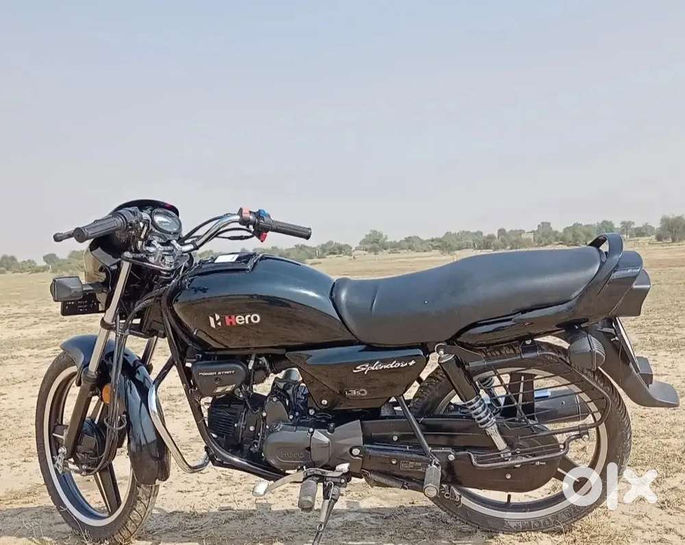 Splendor with Black Colour