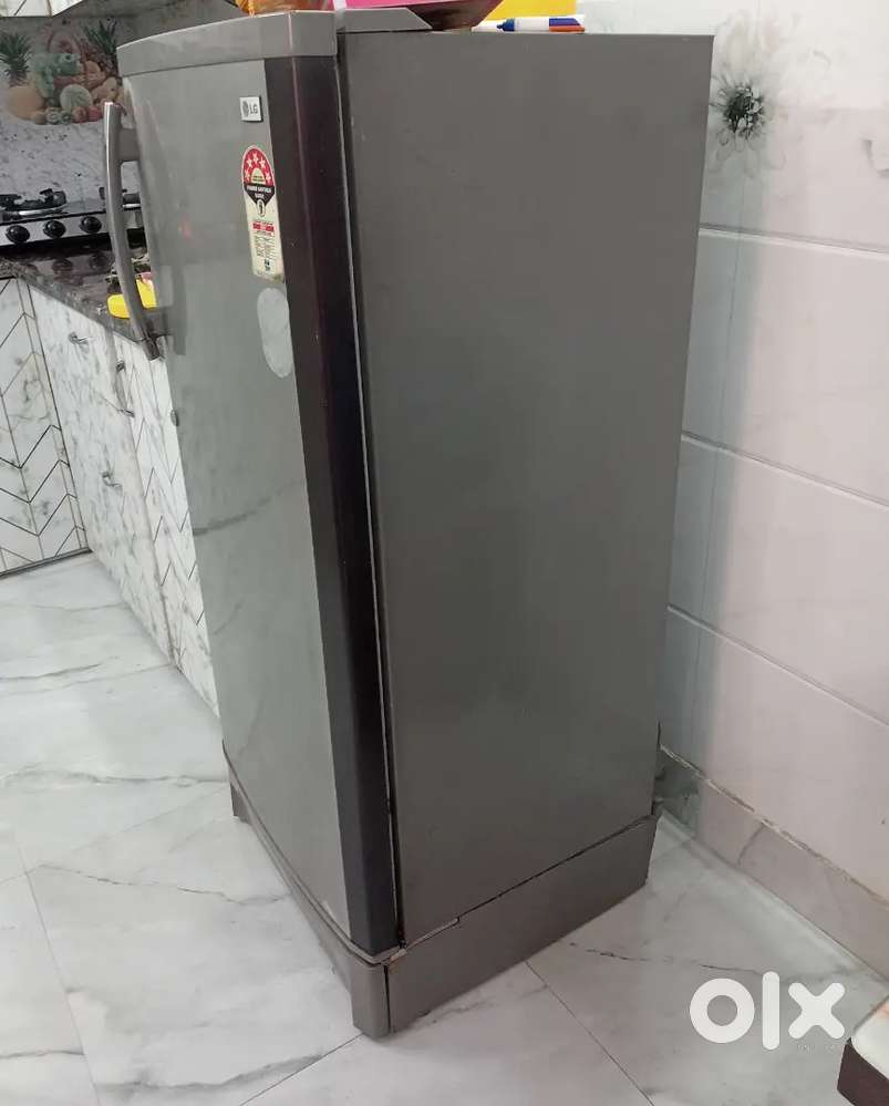 Lg fridge 200 L, 5 star
