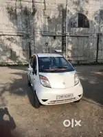 Tata Nano 2012 Petrol 76267 Km Driven new seat covers