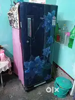 Whirlpool fridge 200 ltr