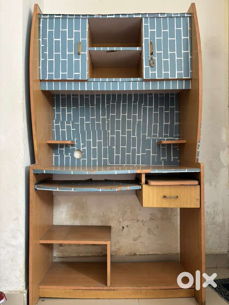 Computer Table