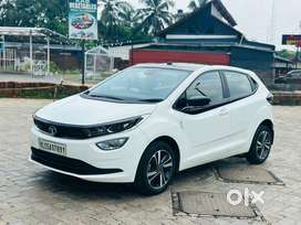 Tata Altroz XZ, 2020, Petrol