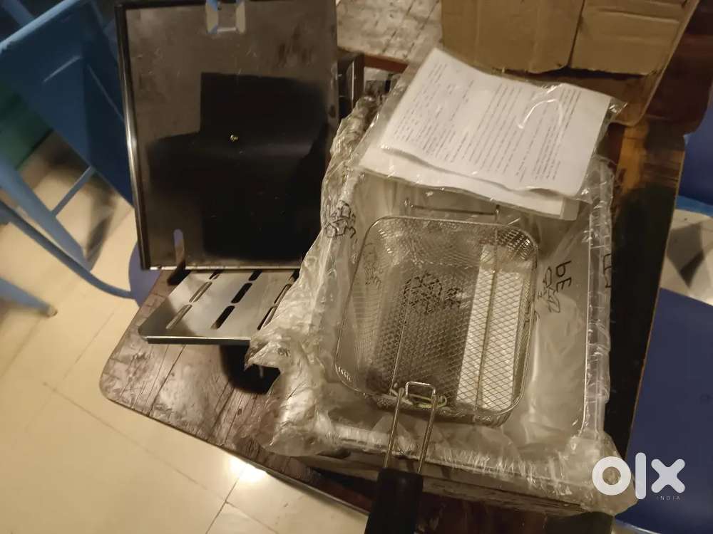 new COMMERCIAL ELECTRIC FRYER. 6 ltr.